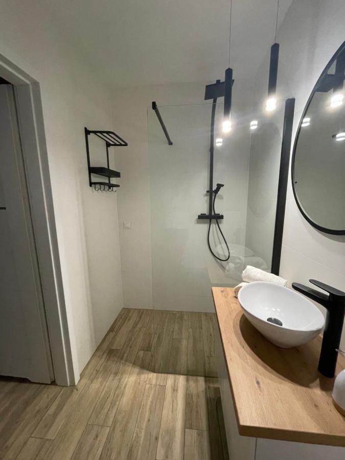 Apartament Jantar Exteriör bild
